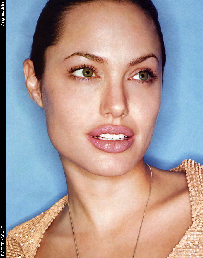 Перевернутый рот. Анджелина Джоли рот. Анджелина Джоли рот наоборот. Анджелина Джоли рот губы.
